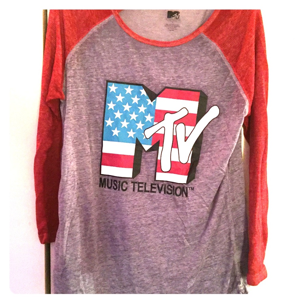 MTV CLASSIC 3/4 sleeve tee. Never worn.